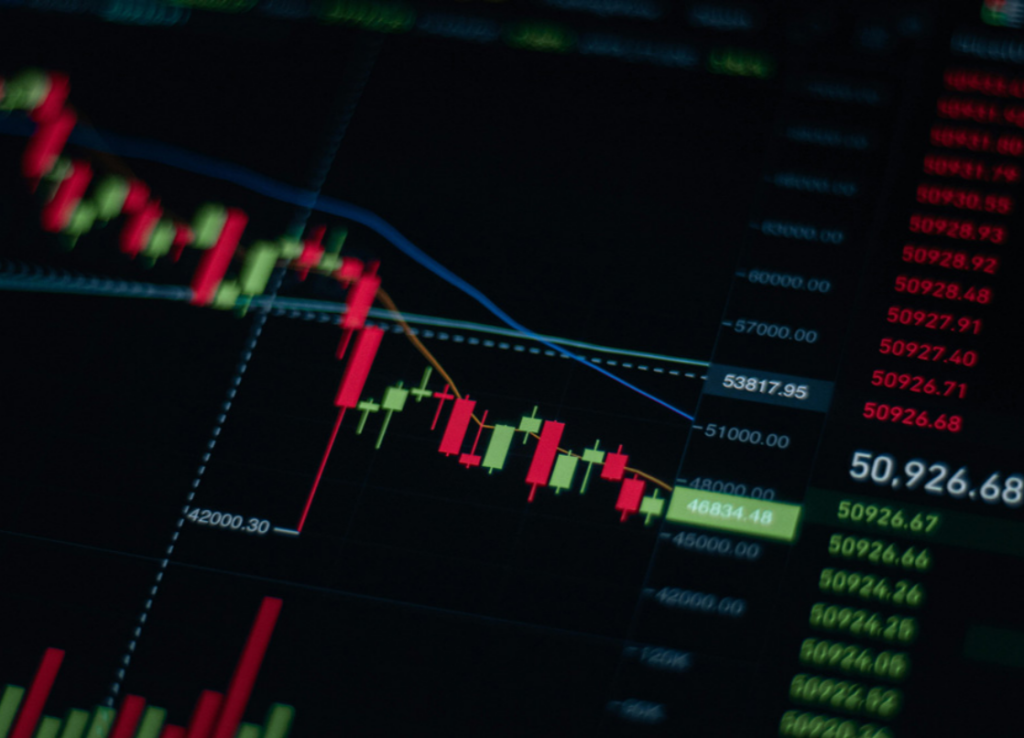 Institutional investors discussing sustainable investment strategies in the context of the U.S. stock market's growth and ESG principles.
