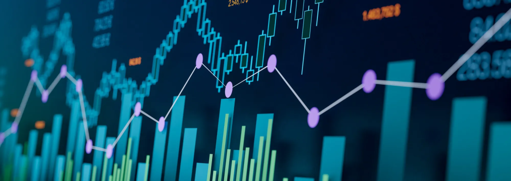 Investors examining U.S. stock market trends with a focus on ETFs and alternative investment strategies.